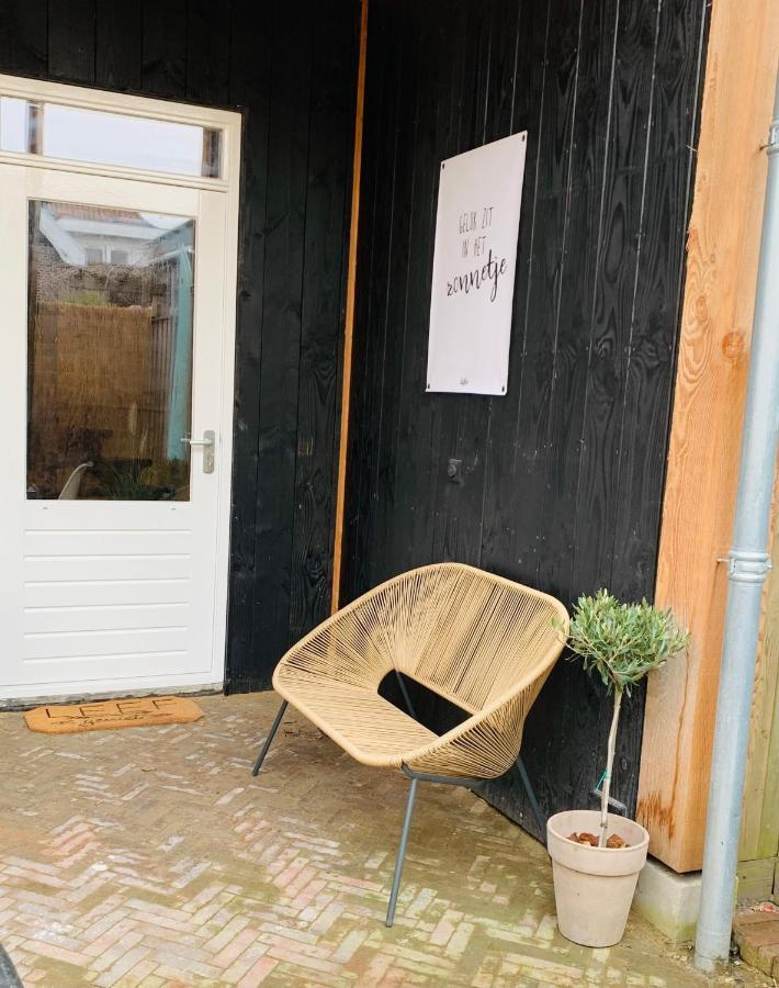 Tiny House Thuus Villa Sint Annaland Exterior photo