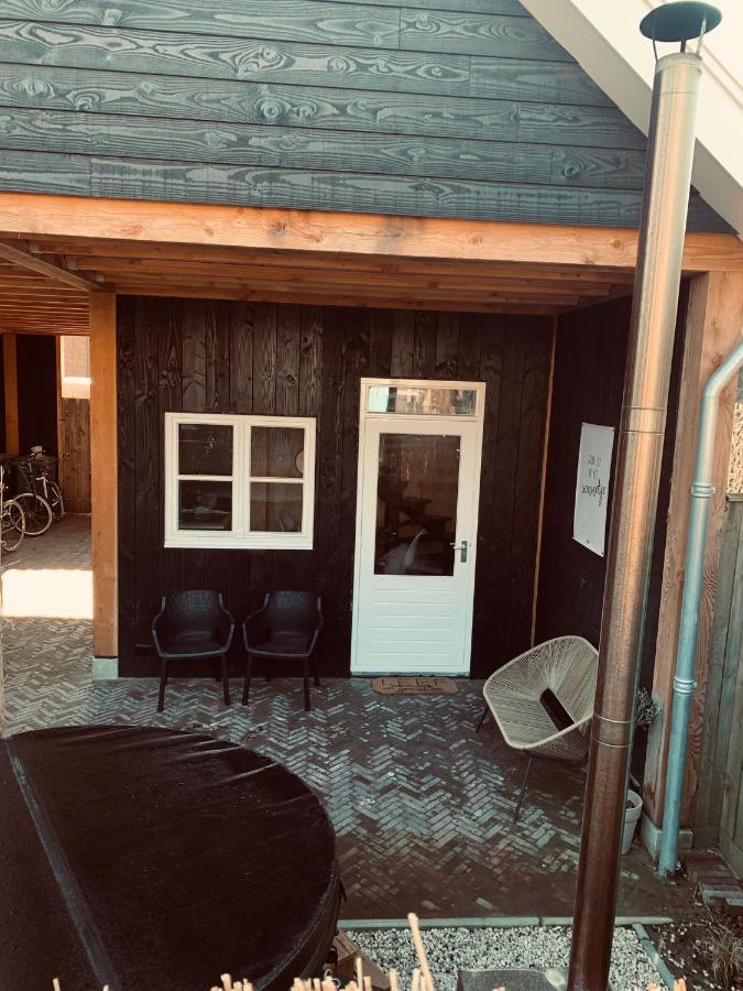 Tiny House Thuus Villa Sint Annaland Exterior photo