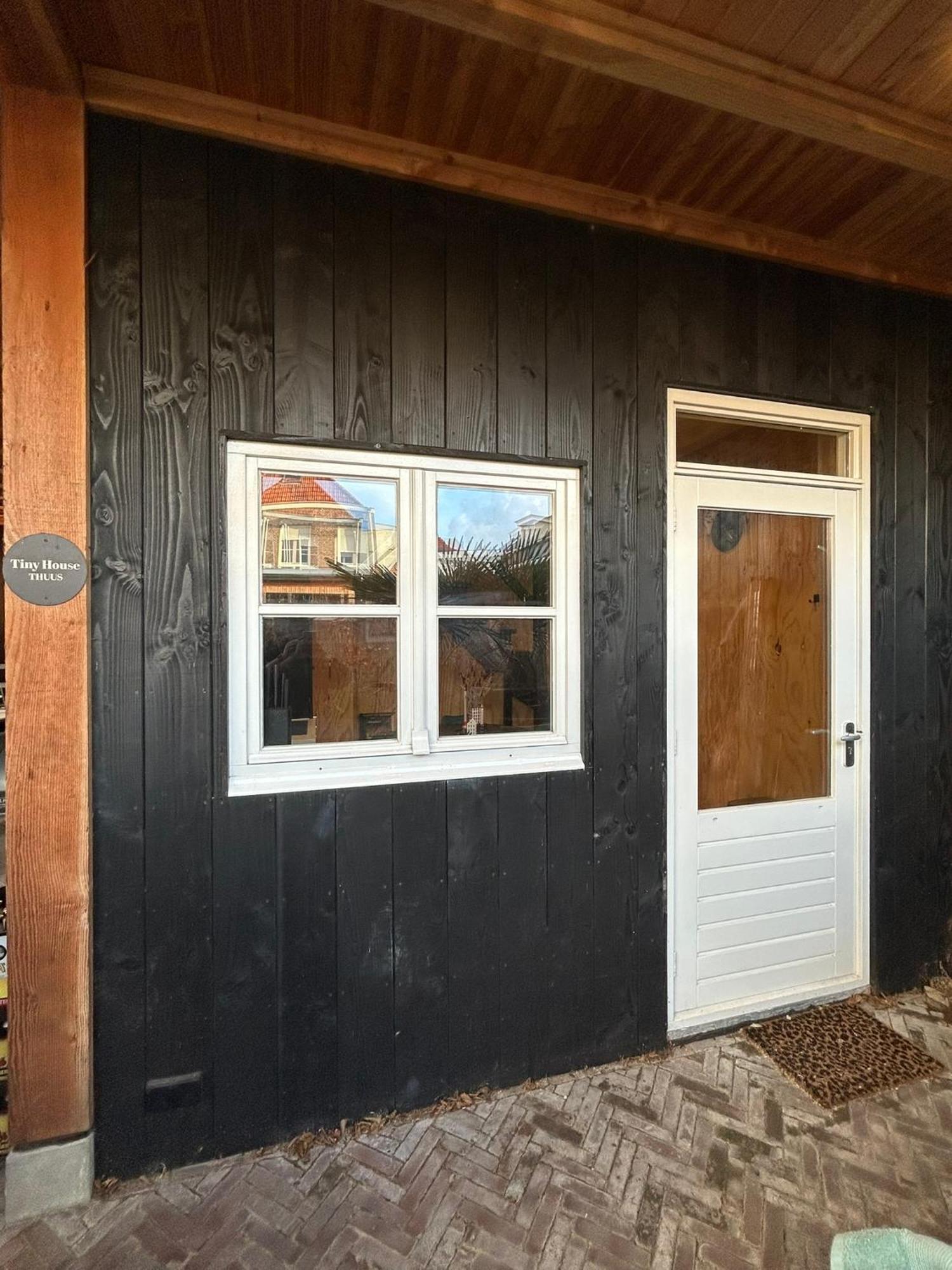 Tiny House Thuus Villa Sint Annaland Exterior photo