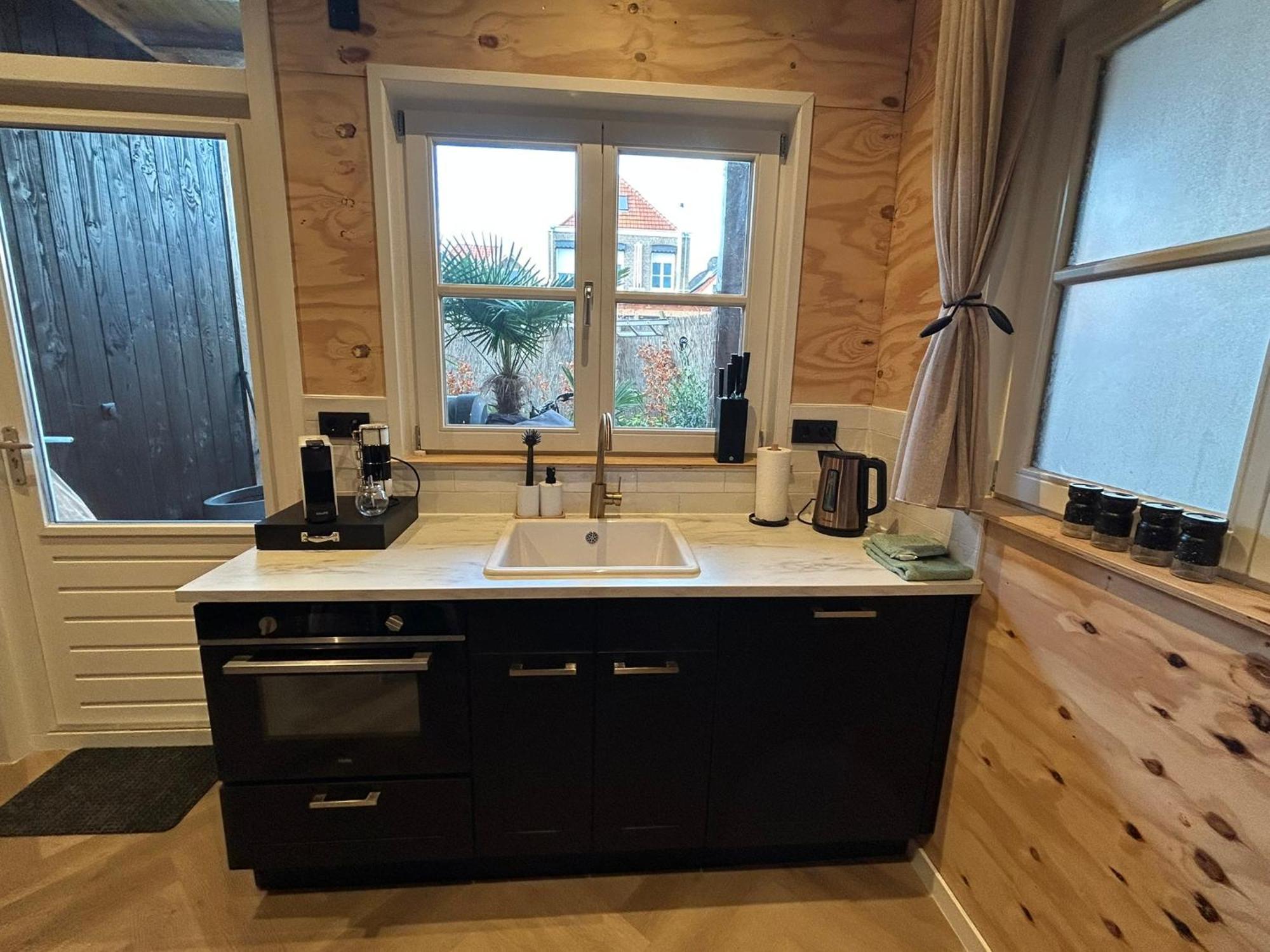 Tiny House Thuus Villa Sint Annaland Exterior photo